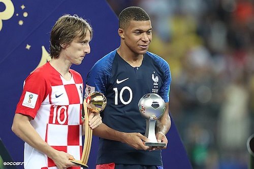 Quem sucederá a Mbappé como o melhor jovem jogador da Copa do Mundo de 2022?